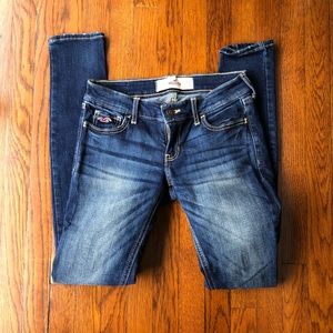 Dark wash hollister jeans